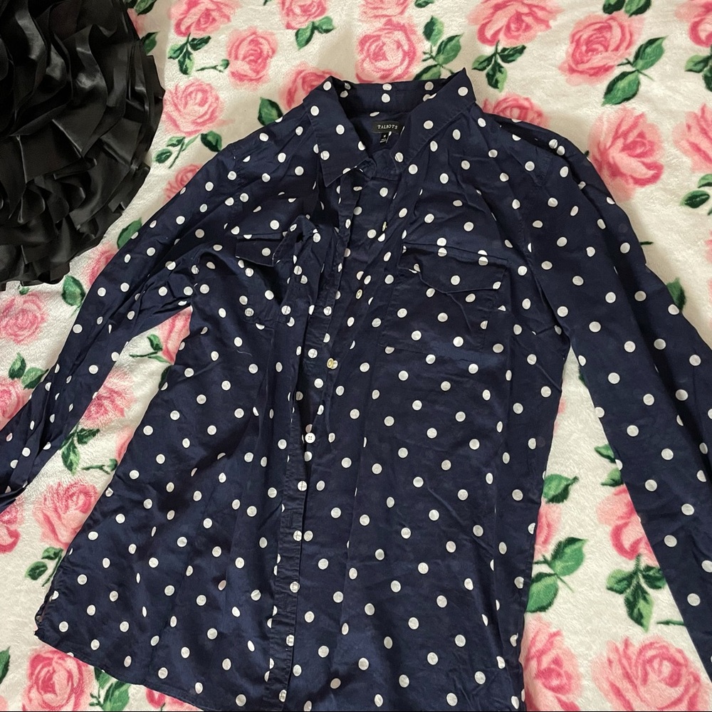 Talbots Long Sleeve Button Up Top.